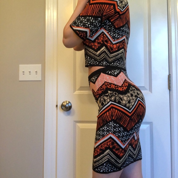 Patterned High Waisted Shirt and Skirt Set - Picture 2 of 4